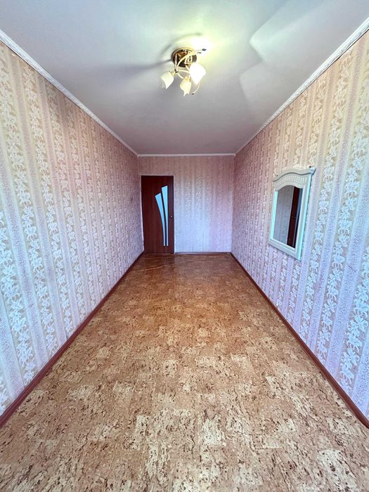 Продаётся 2 комн квартира