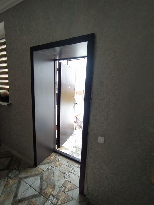 Установка Дверей