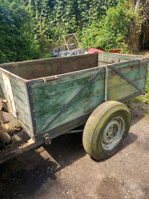 Триколка със двигател на иж