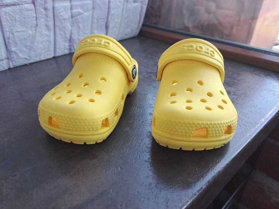 детски сандали,чехли,летни обувки,джапанки,гумено сабо Crocs момиче,момче