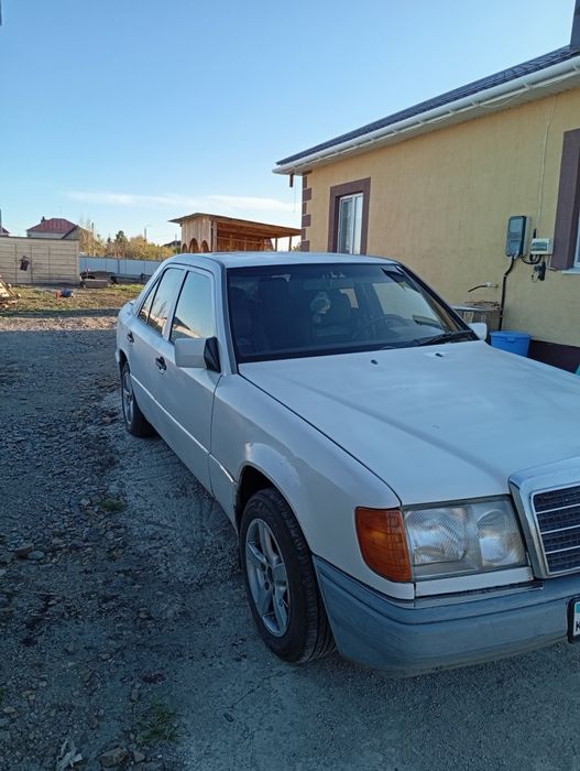Продам Мерседес W 124 кузове