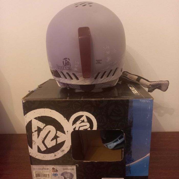 Продам шлем для сноуборда в отличном состоянии .