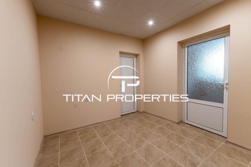 Дава се под наем Магазин в Пловдив, Каменица 1 - 70 кв.м за 350 € - Снимка #5