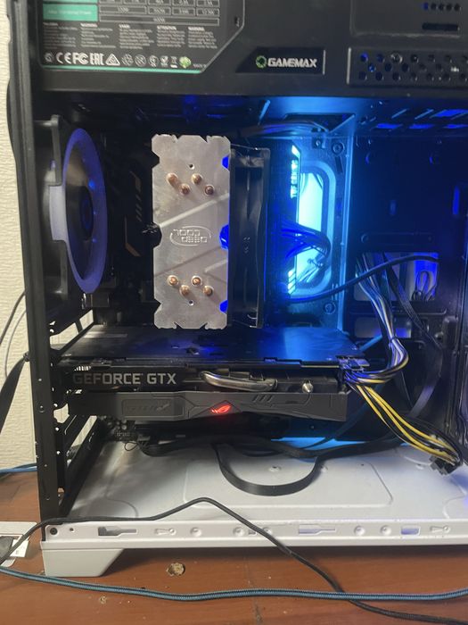 Продаю полностью компьютер