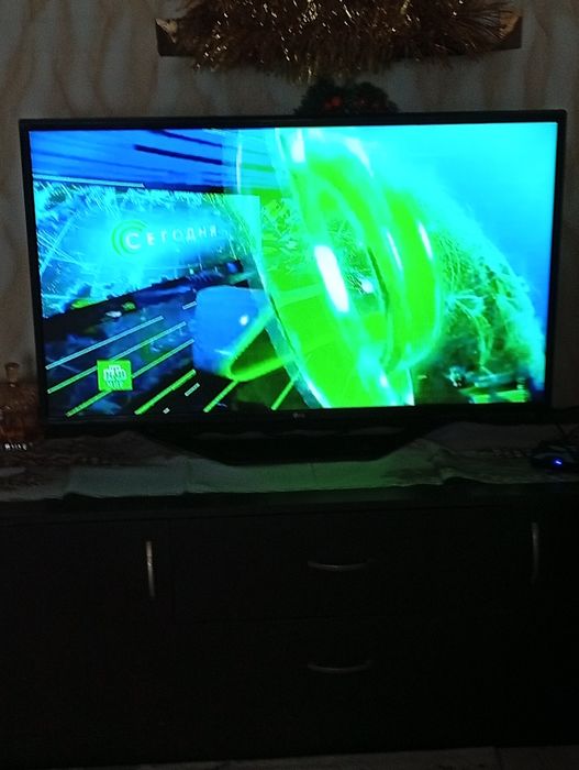 Продам телевизор