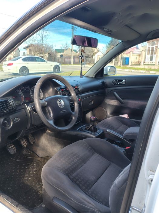 Vând Passat B5.5