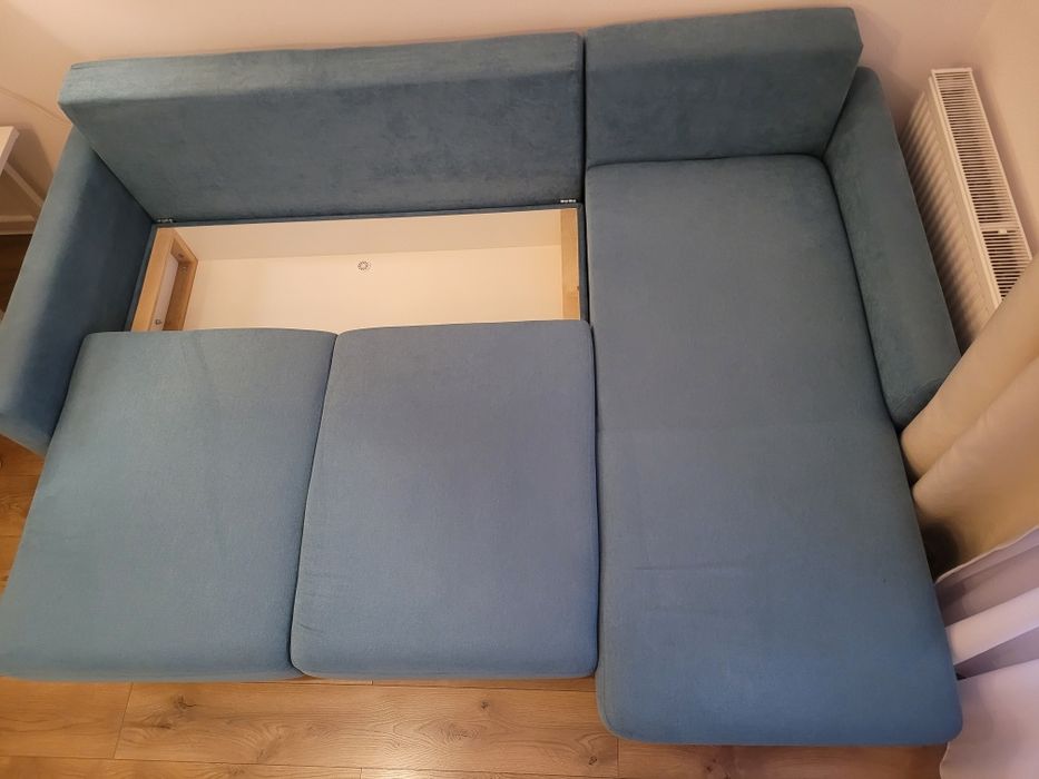 Colțar extensibil cu ladă de depozitare