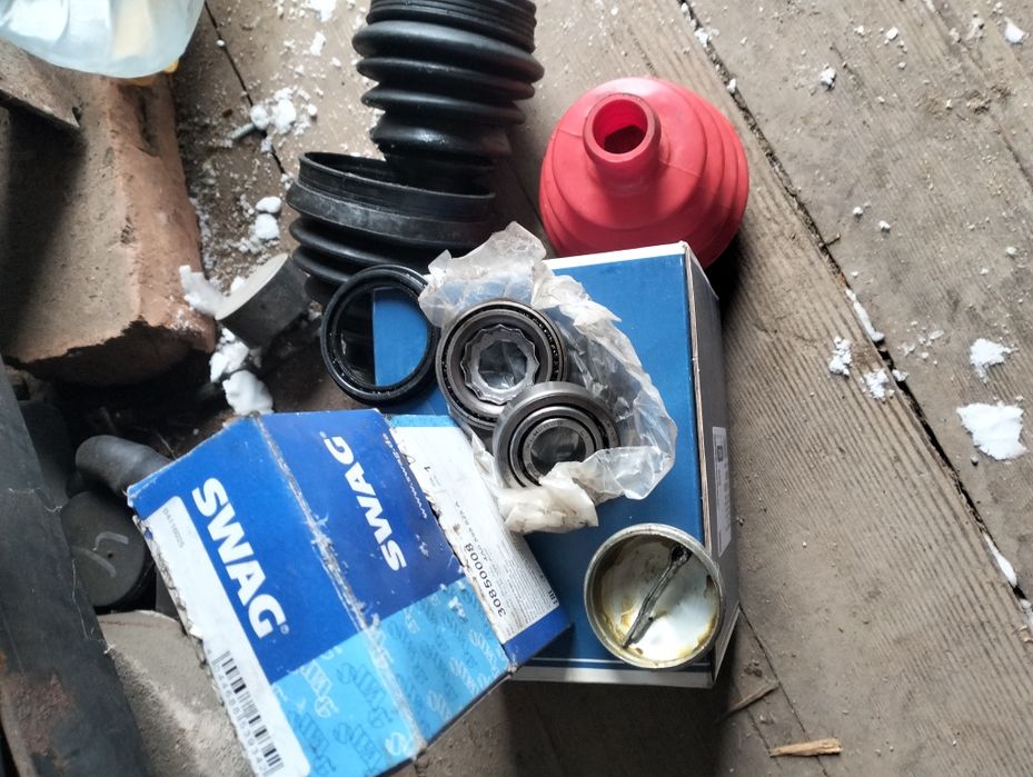 Продам разное Тренажер Турник