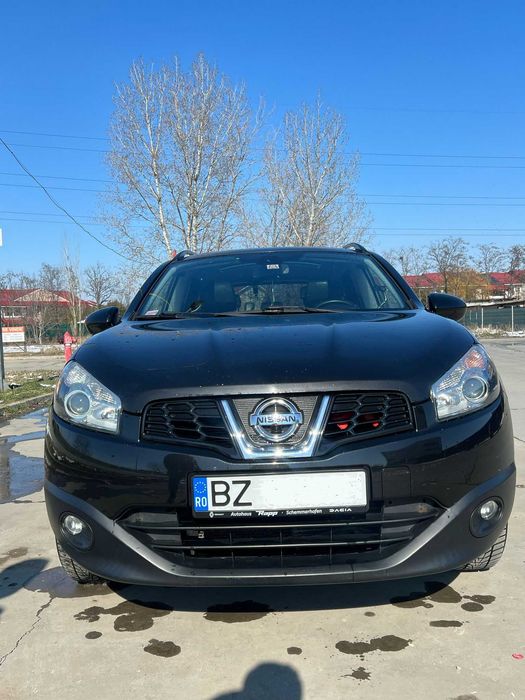 Nissan QashqaI+2