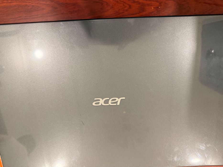 Acer aspire V5-571G