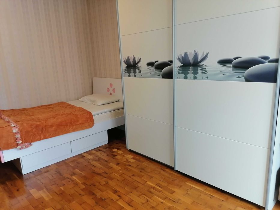 Дава се под наем Тристаен апартамент в София, Витоша - 120 кв.м за 714 € - Снимка #9