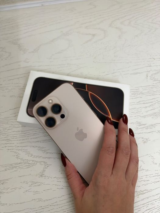 Продам iphone 16 pro 256 GB