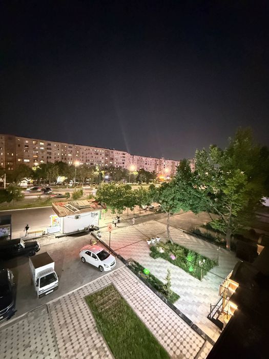 Srochna Sebzorda kvartira sotuvda!!