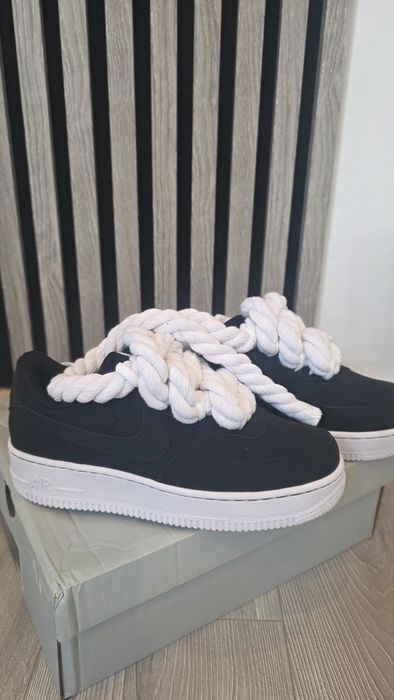 Vând adidași nike air force 1 black  rope 38