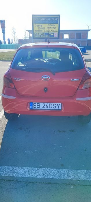 Vând Toyota YARIS ,în Sibiu.