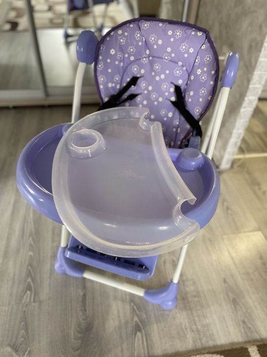 Продам детский столик