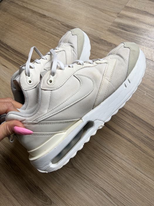 Оригинални дамски маратонки Nike Air Max Dawn! 39 н