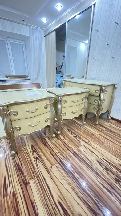 Спальный гарнитур