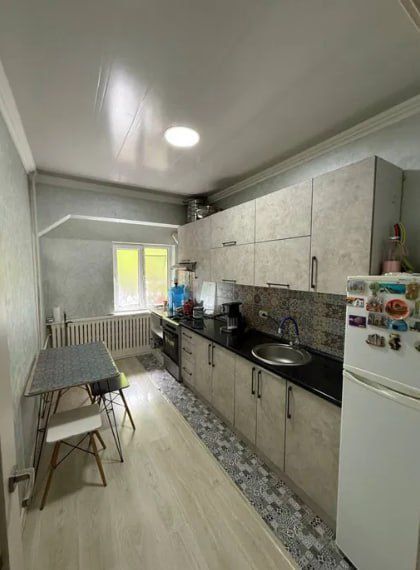 Квартира на Эльбек под офис 3/1/9 общ пл 72м ,ор-р Первушка