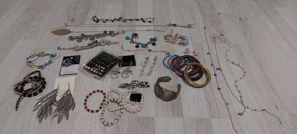 Gablonturi, accesorii
