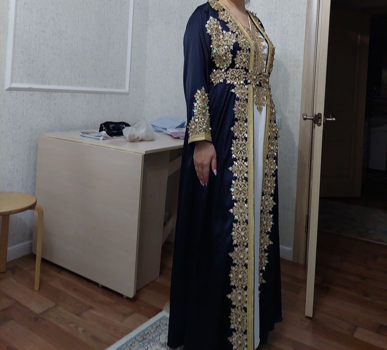 Продам платье вечернее