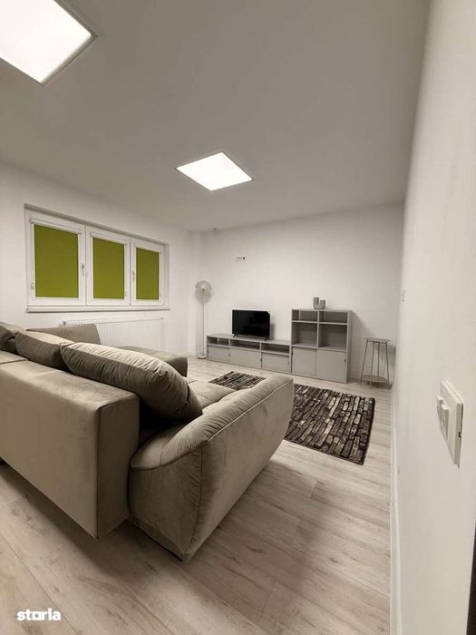 Proprietar vand apartament Aviatiei