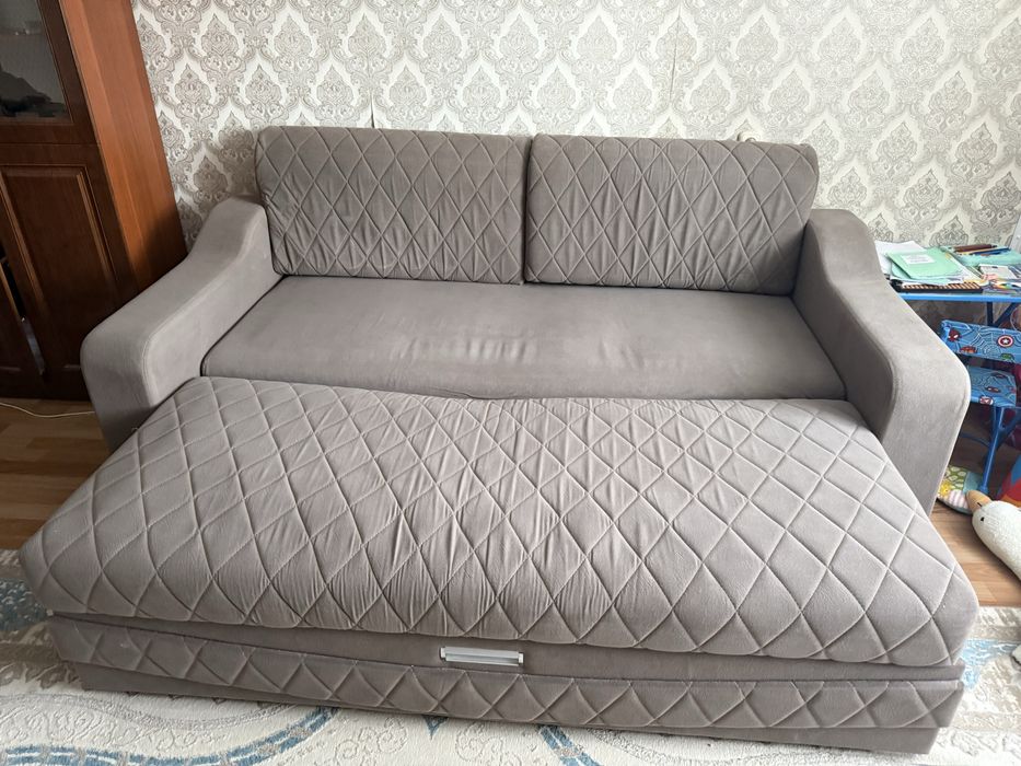 Продам диван