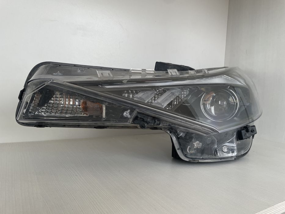 Фара на хюндай элантра