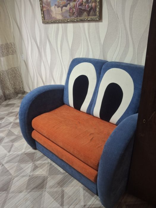 Диванчик детский