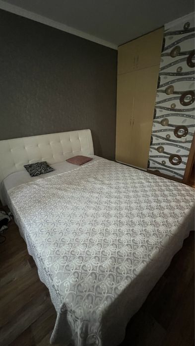 Продам двухспальную кровать