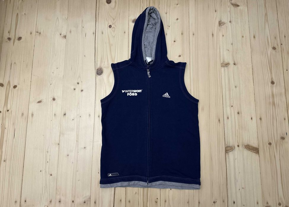 Vestă/Hanorac fără mâneci Adidas Vintage – SB Delphin Augsburg – Mărimea S/M – Stare Impecabilă