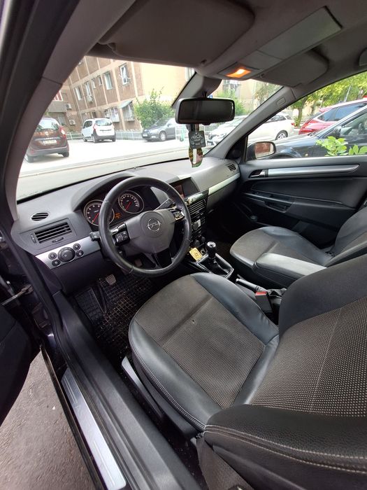 OPEL Astra 2009 — imagine 4