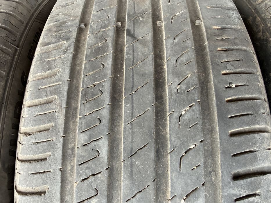 4бр. Летни Гуми С Борд 215/55R/18 -BARUM- DOT:3621- 5.0мм. *80€ за Комплект*