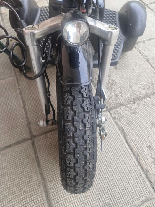 Продава се триколка