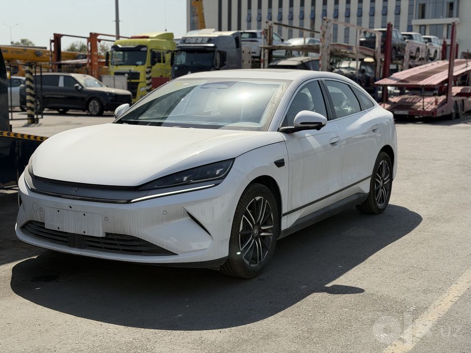 BYD Qin L 545km elektr