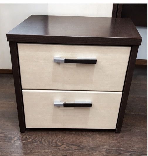 Срочно продается гарнитур!