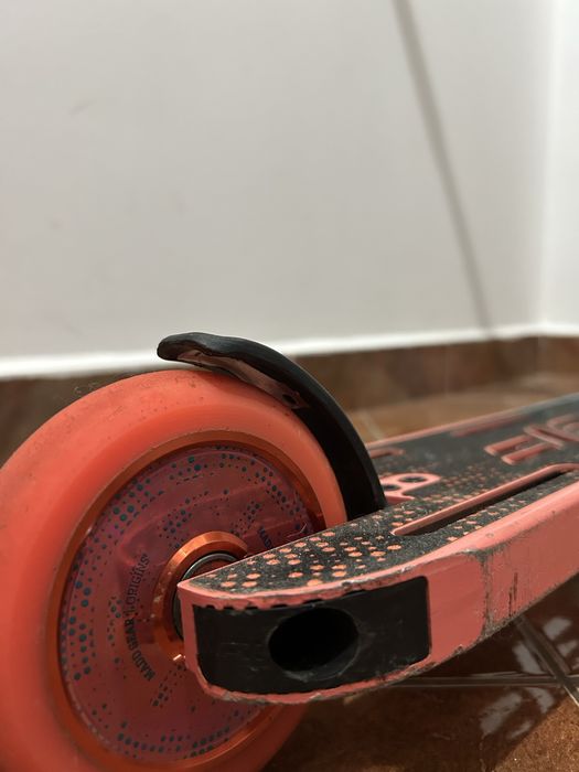 Trotineta Freestyle MGP,albastru/roz,ghidon ajustabil.