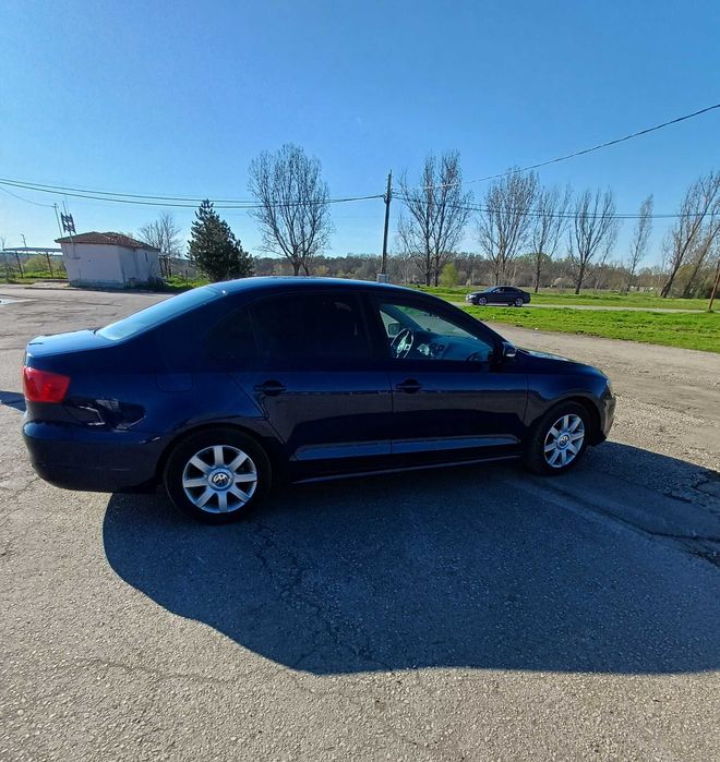 Продавам VW Jetta 2.0, 2014