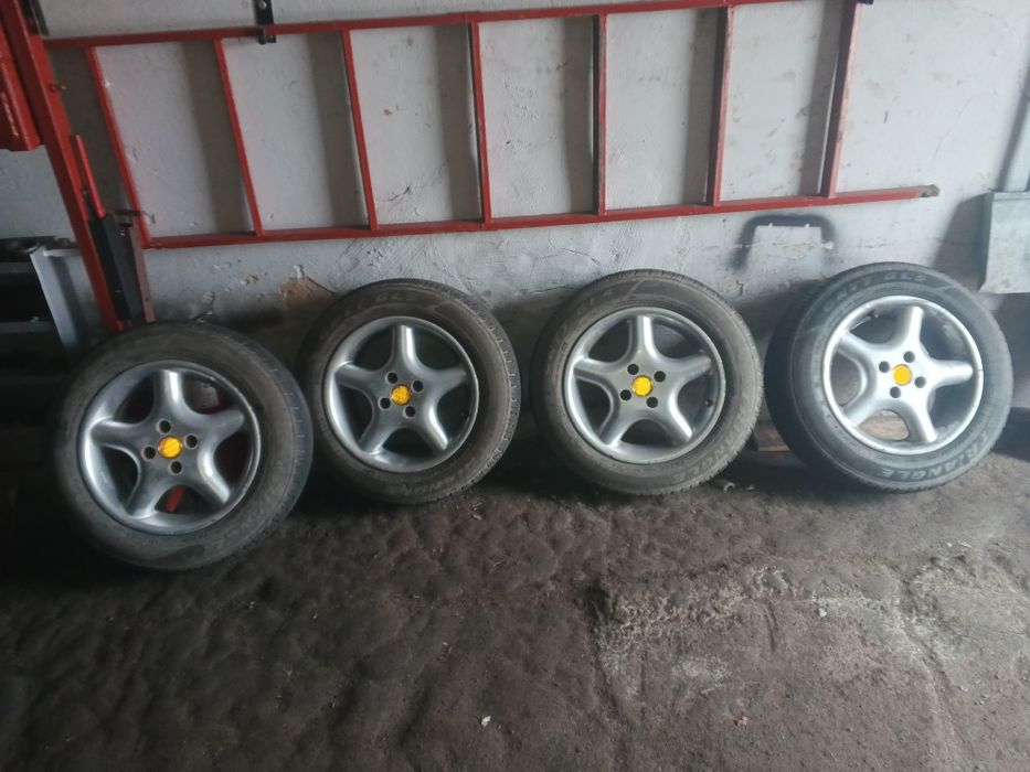 Продам легкосплавные диски R15.  4*100