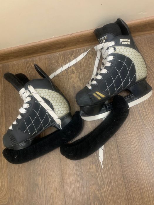 Коньки детские размер 34