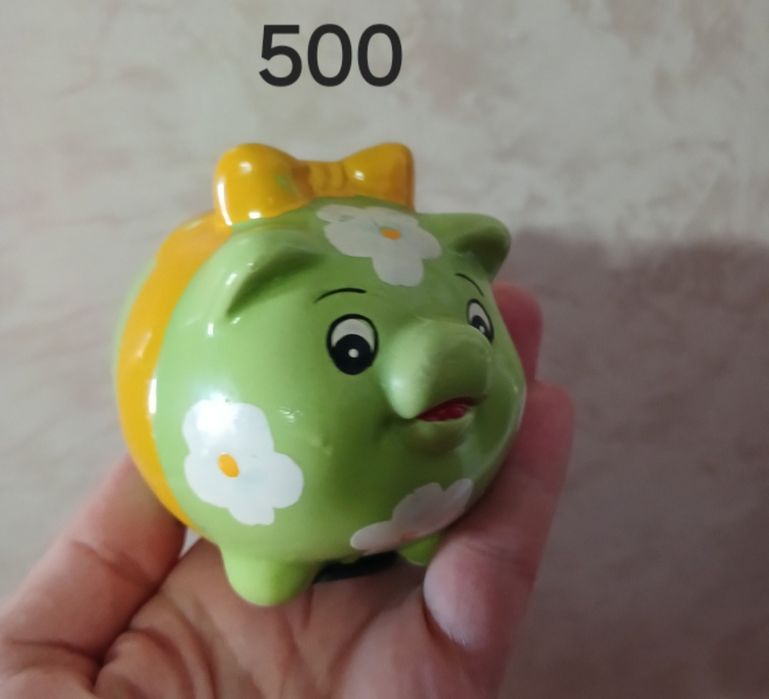 Продам статуэтки