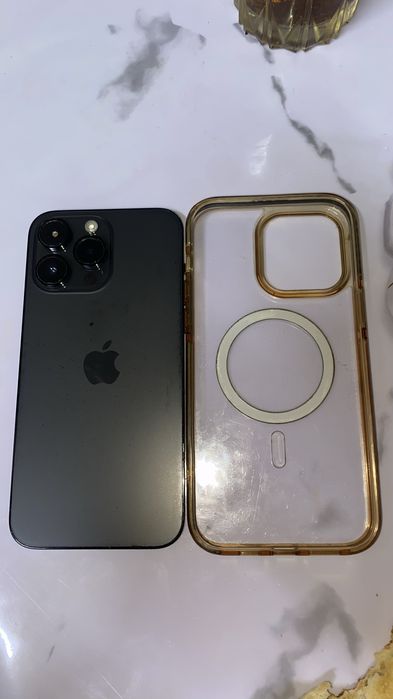 Продам Айфон  14Pro Max