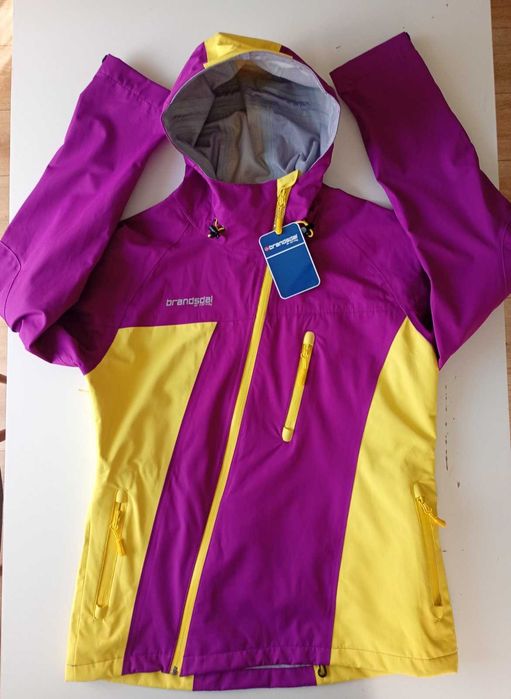 Оригинално дамско,яке мембрана Brandsdal of Norway