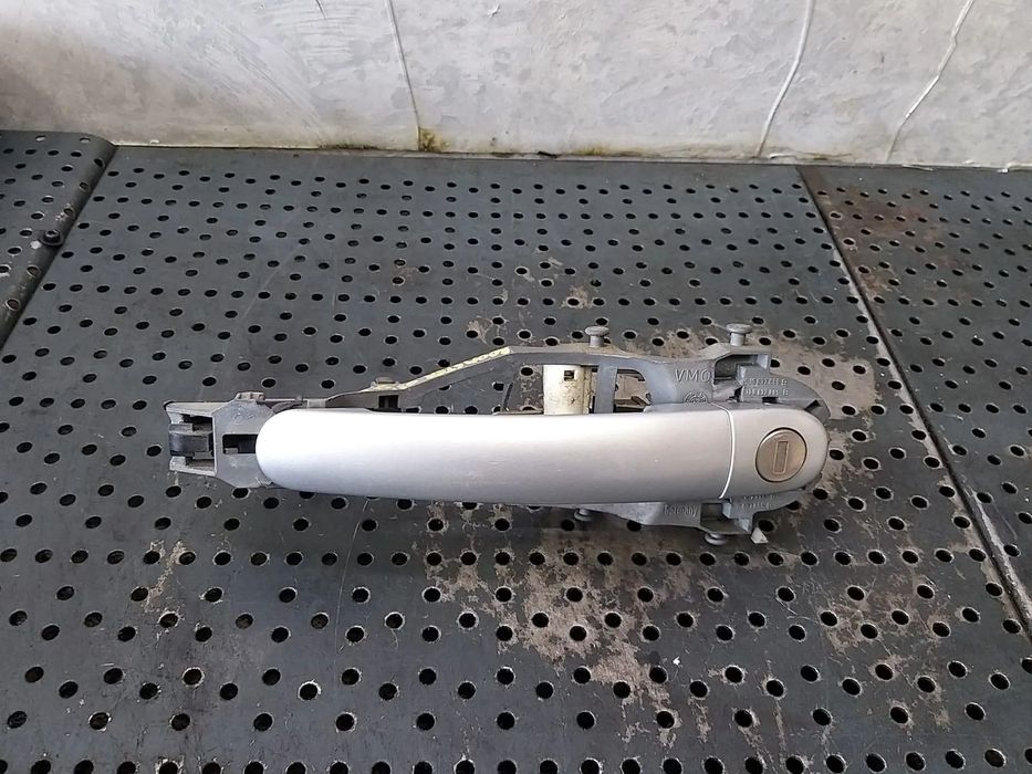 Maner usa stanga fata skoda roomster 5j 5j0837886