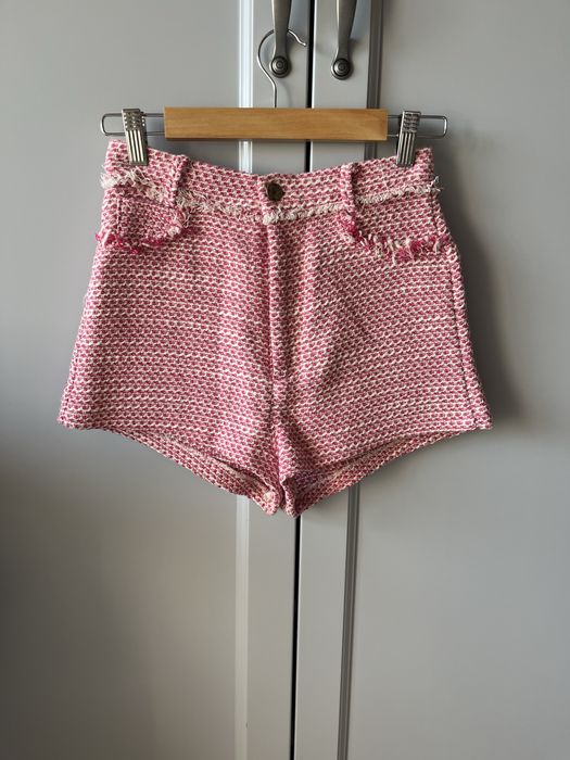 Къси панталонки от букле Зара