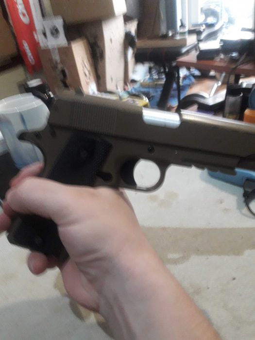 Метален Еърсофт пистолет Colt M1911 A1 , 0,6 джаула