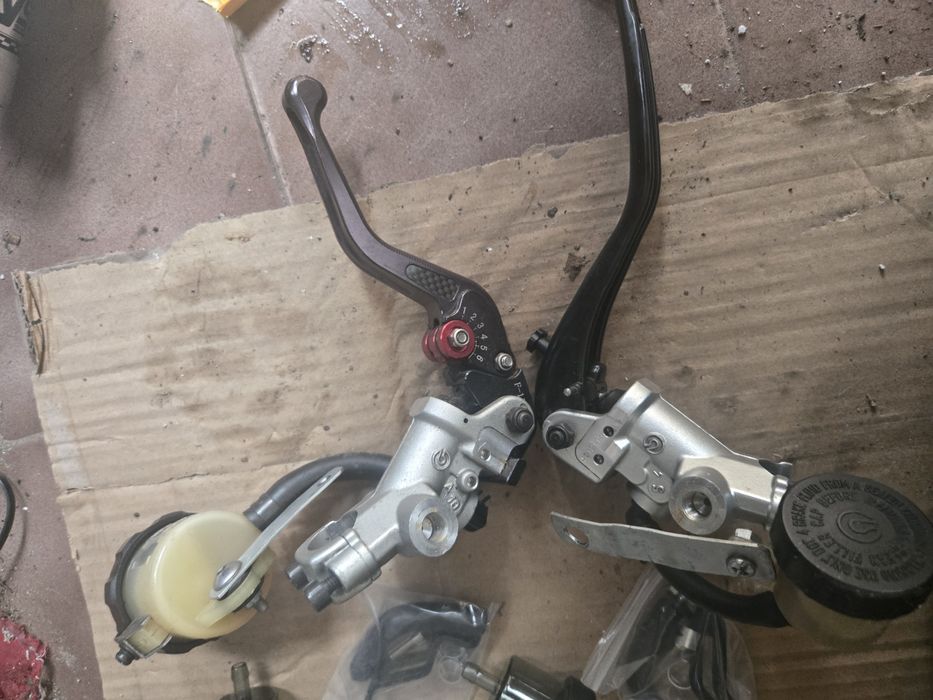 Радиални помпи BREMBO