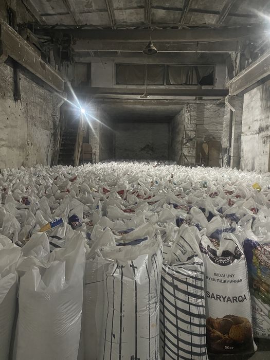 Овёс, ячмень оптом фурами в мешках