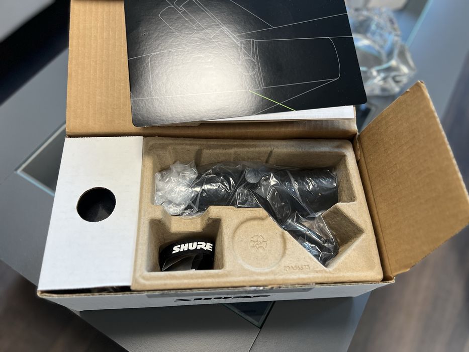 Микрофон Shure SM7DB Vocal Microphone
