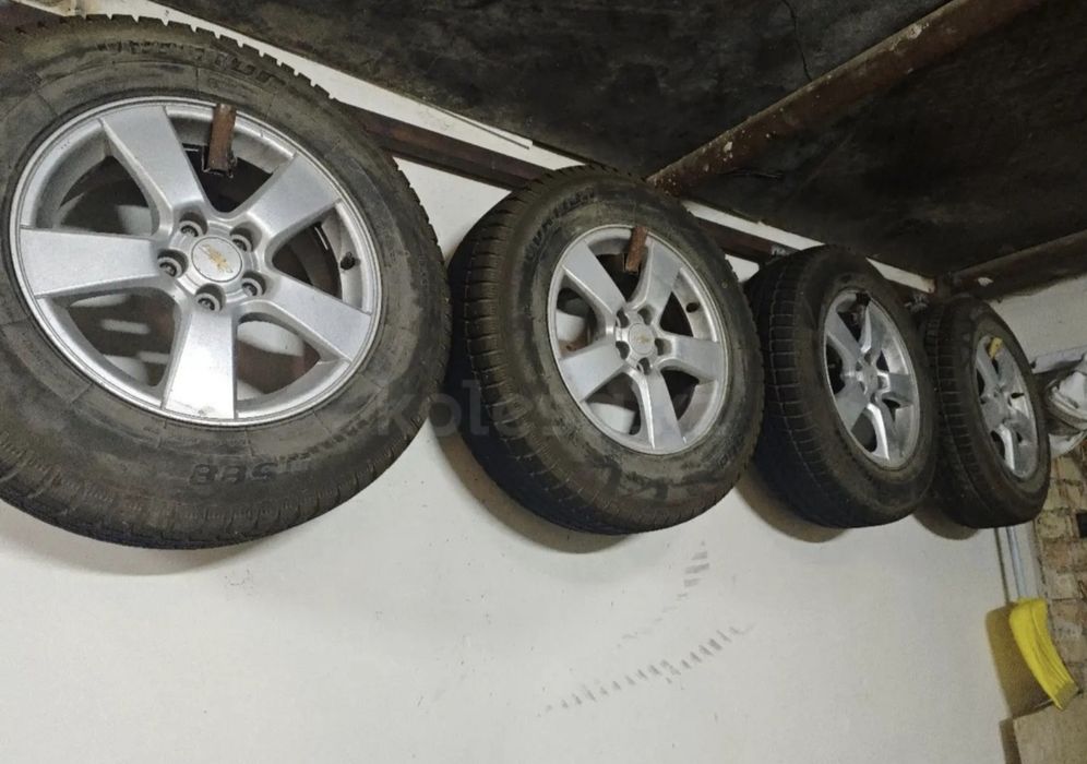 Продам шины с дисками